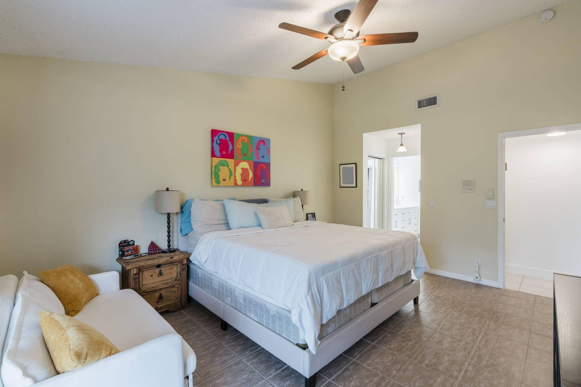 11140 LAKEAIRE Circle, Boca Raton, FL 33498 23-web-or-mls-iPixx_01_19