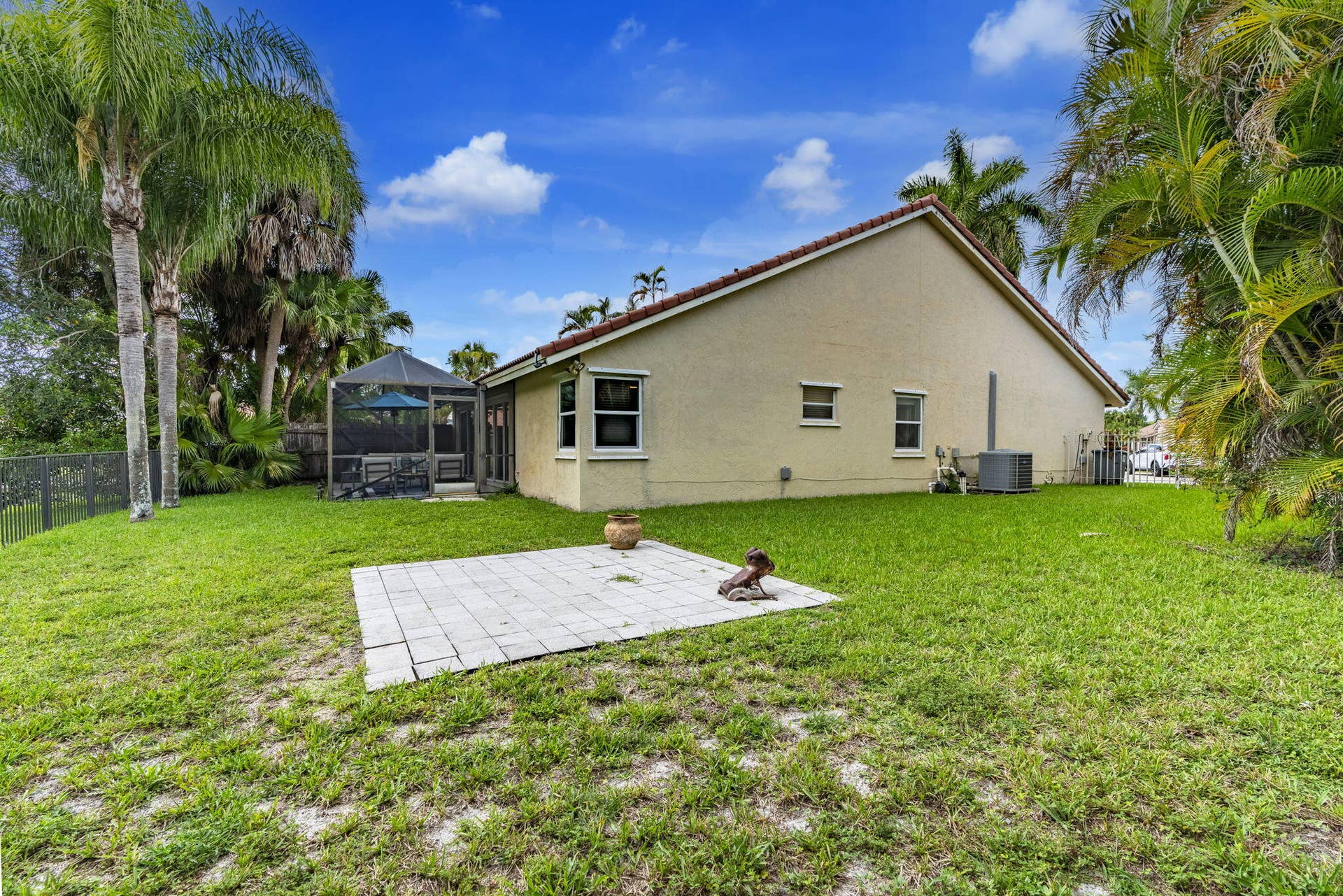 11140 LAKEAIRE Circle, Boca Raton, FL 33498 29-web-or-mls-iPixx_02_3
