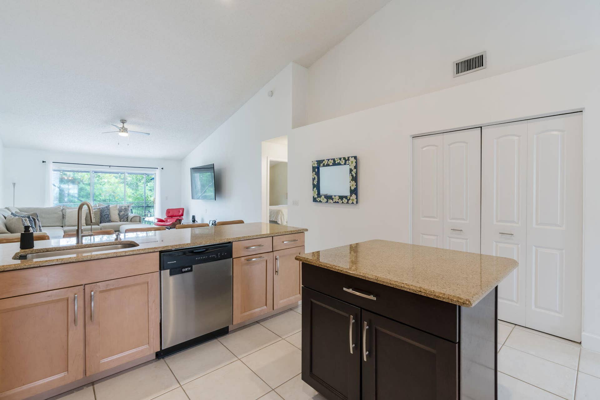 11140 LAKEAIRE Circle, Boca Raton, FL 33498 11-web-or-mls-iPixx_01_7