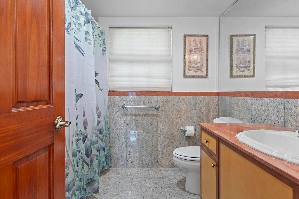 3475 S Ocean Boulevard, #4010, Palm Beach, FL 33480 3745 S. Ocean Boulevard, Palm Beach - un