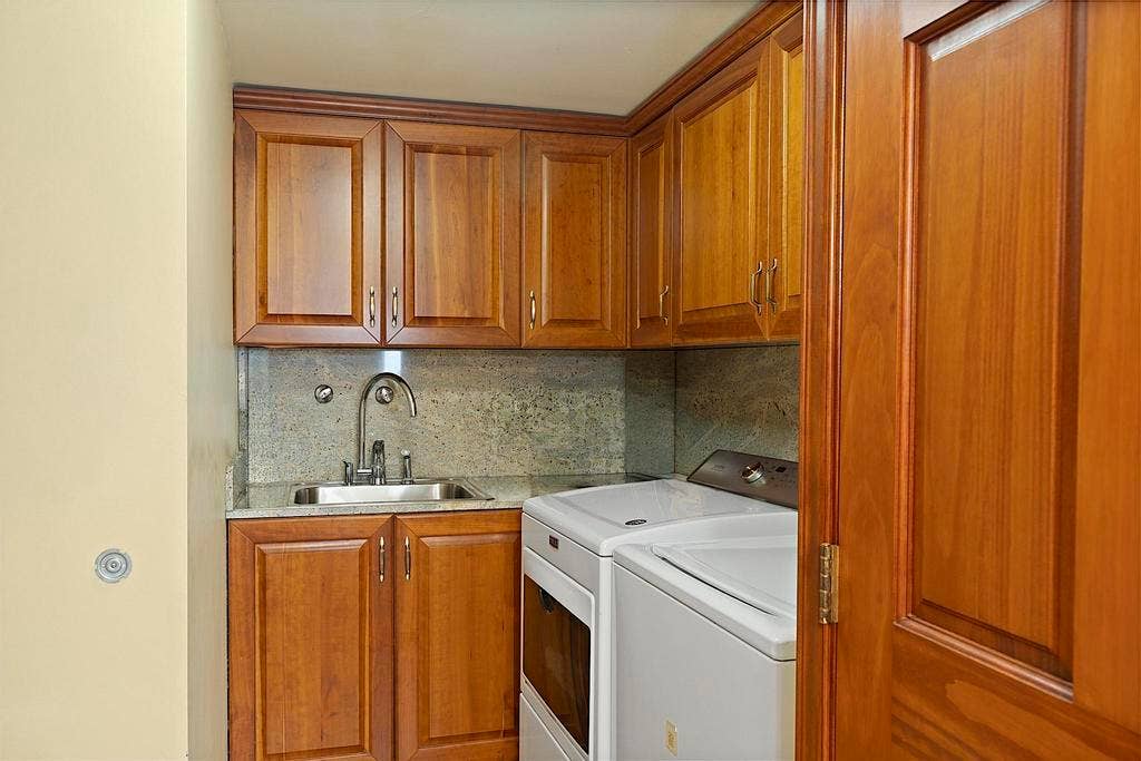 3475 S Ocean Boulevard, #4010, Palm Beach, FL 33480 3745 S. Ocean Boulevard, Palm Beach - un