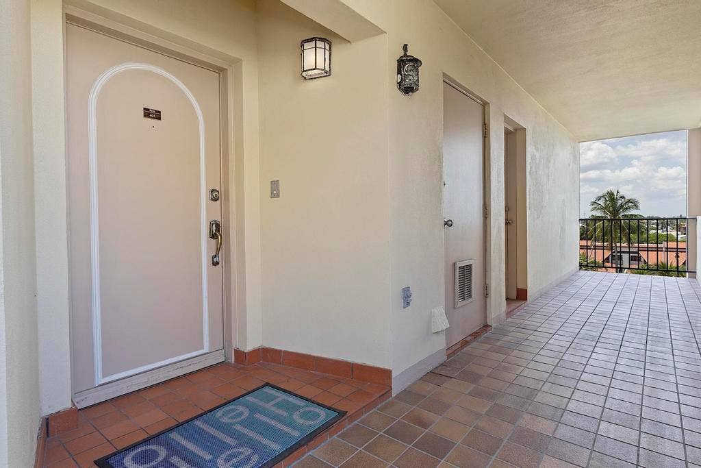 3475 S Ocean Boulevard, #4010, Palm Beach, FL 33480 3745 S. Ocean Boulevard, Palm Beach - un