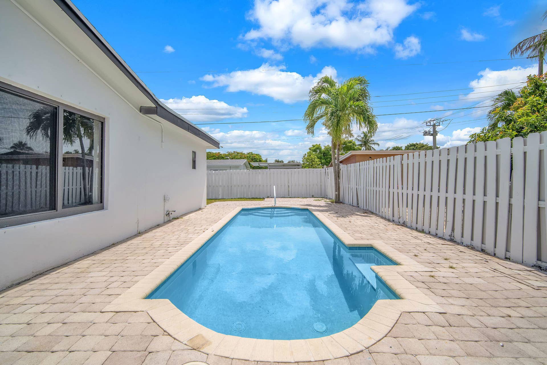 850 SW 1ST Terrace, Pompano Beach, FL 33060 32-web-or-mls-DSC_0158