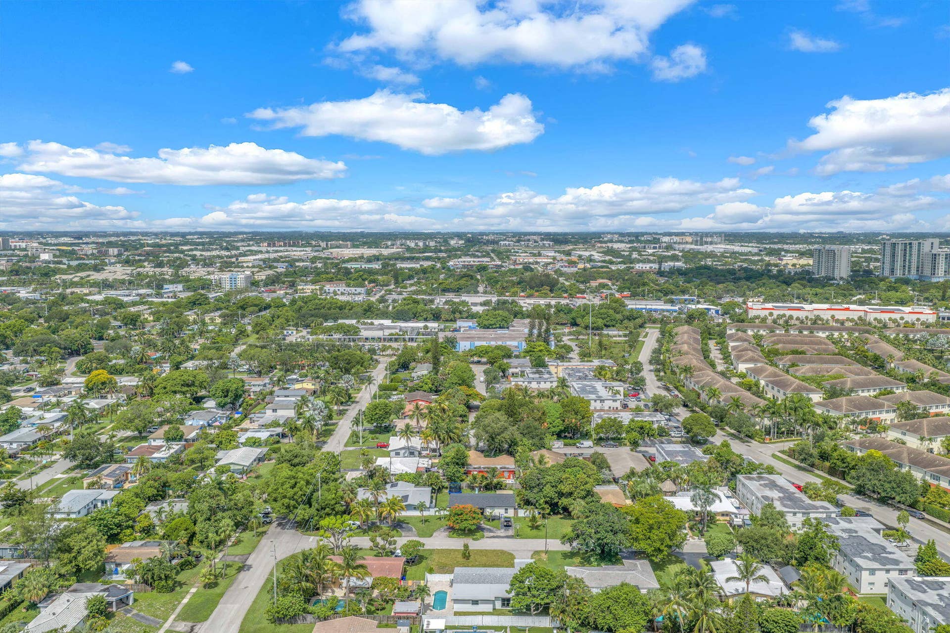 850 SW 1ST Terrace, Pompano Beach, FL 33060 13-web-or-mls-DJI_0681_D