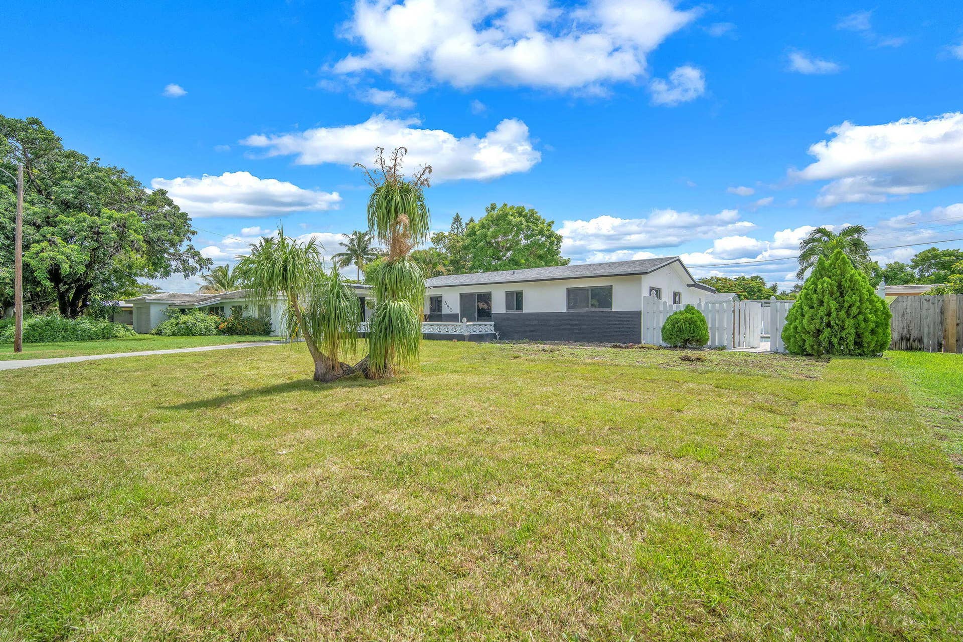 850 SW 1ST Terrace, Pompano Beach, FL 33060 21-web-or-mls-DSC_0145