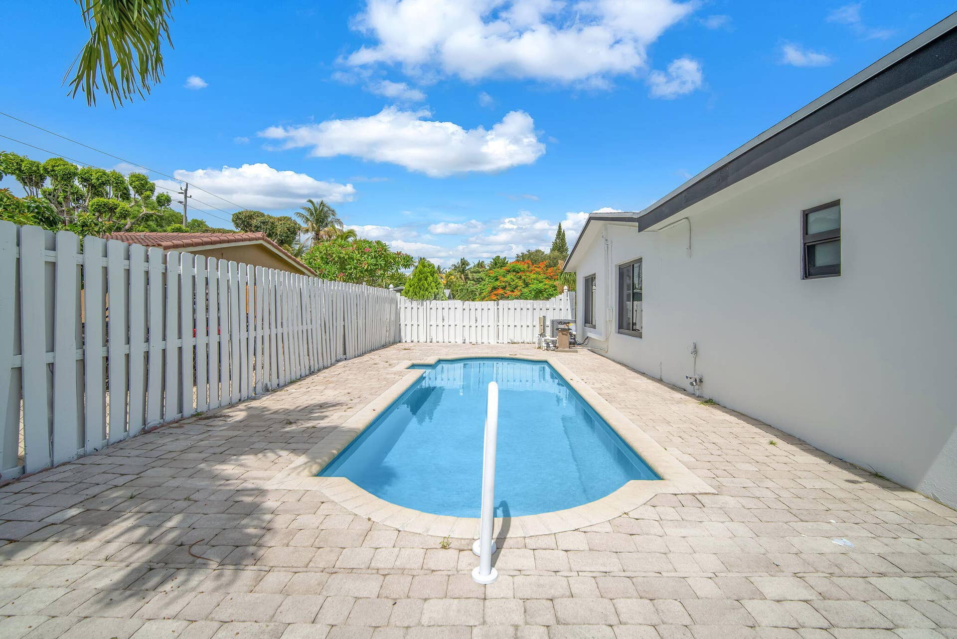 850 SW 1ST Terrace, Pompano Beach, FL 33060 30-web-or-mls-DSC_0156