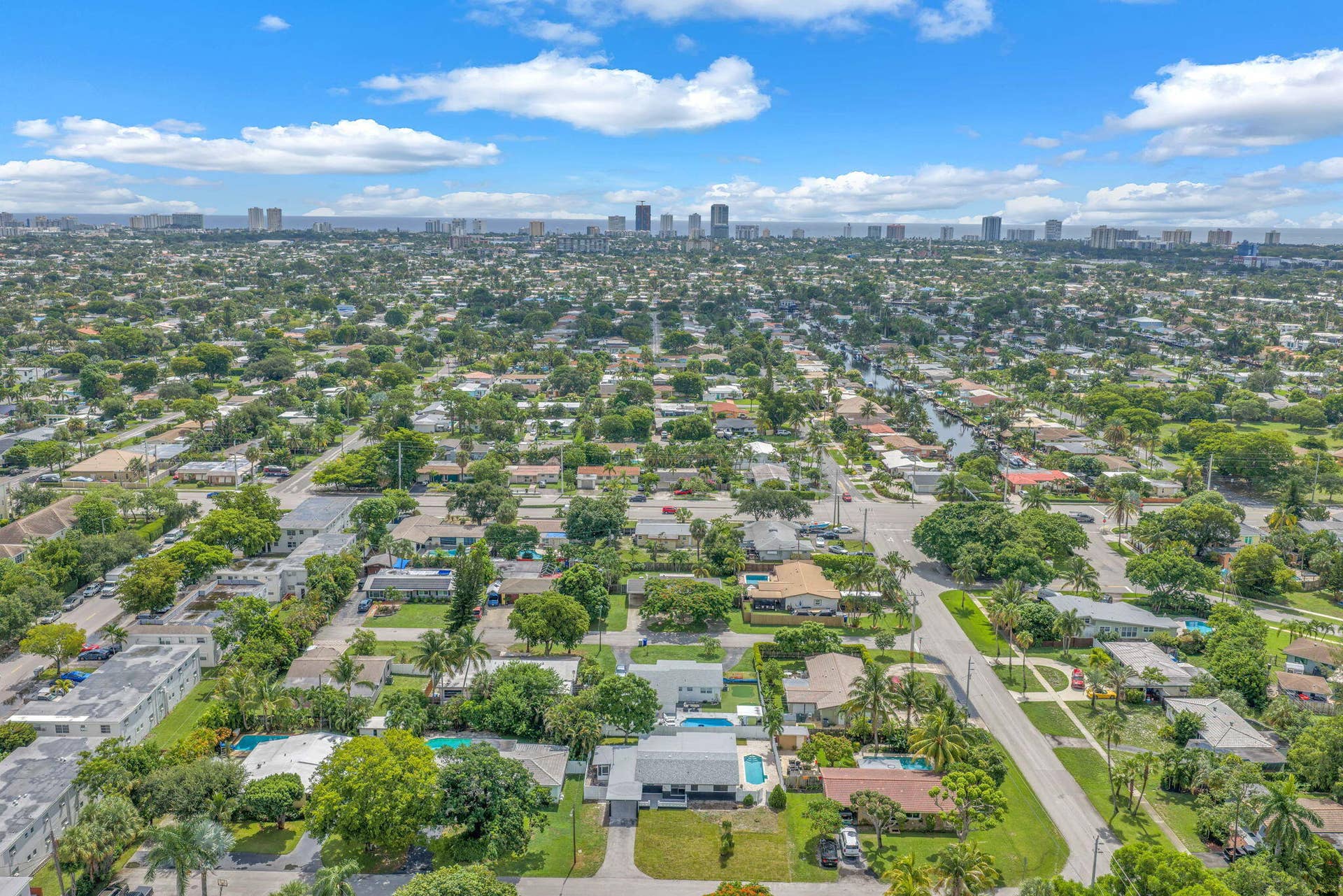 850 SW 1ST Terrace, Pompano Beach, FL 33060 7-web-or-mls-DJI_0678_D