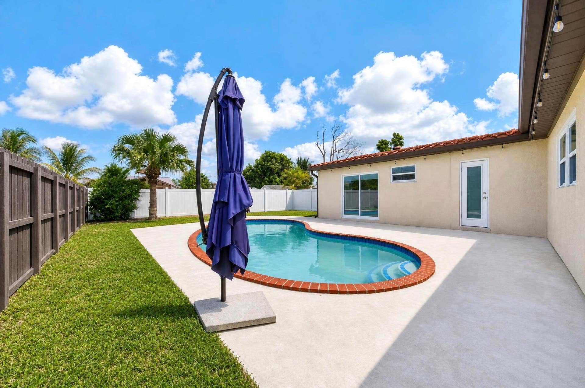 7961 N NORMANDY Street, Miramar, FL 33023 _DSC5270