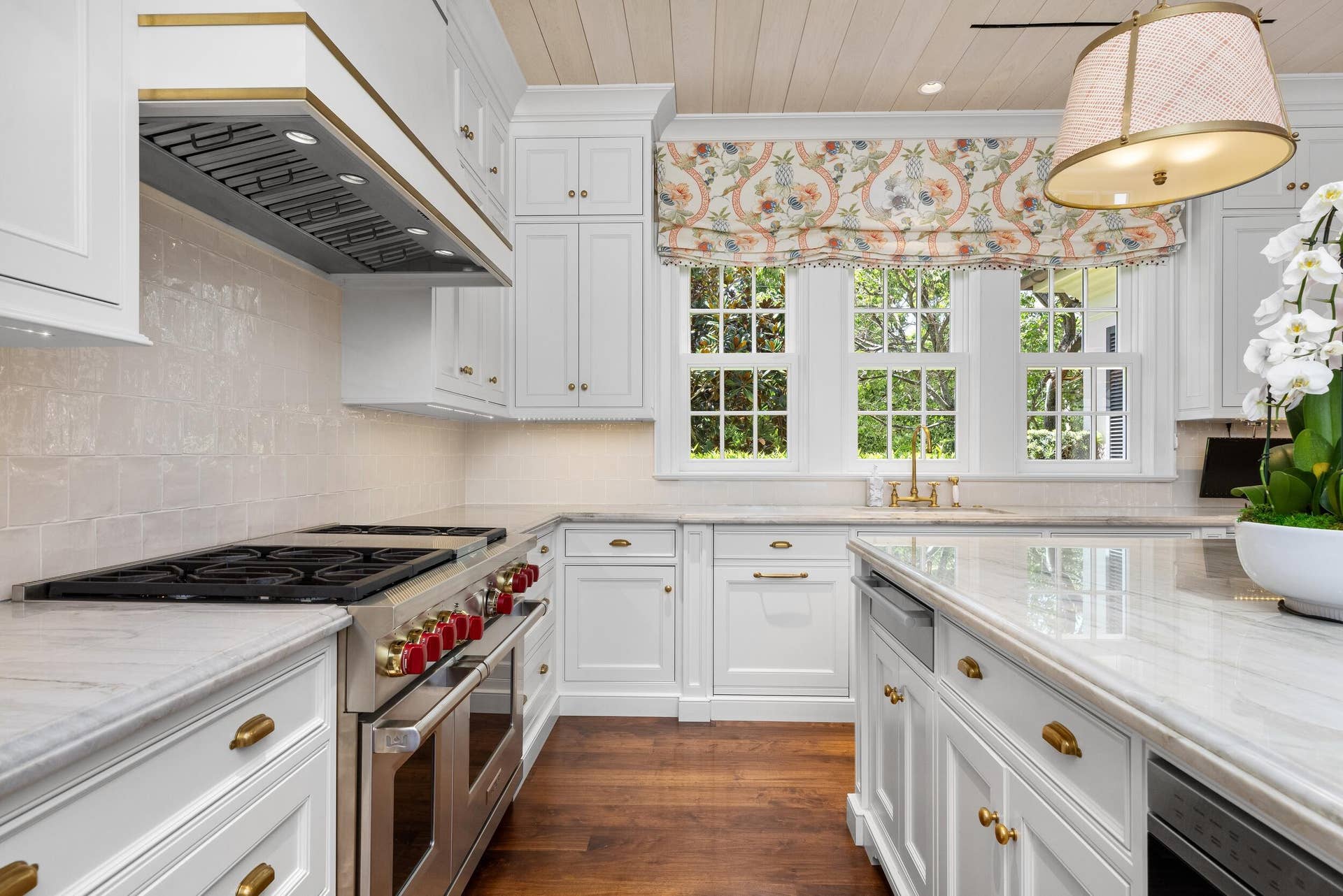 255 Wells Road, Palm Beach, FL 33480 Kitchen