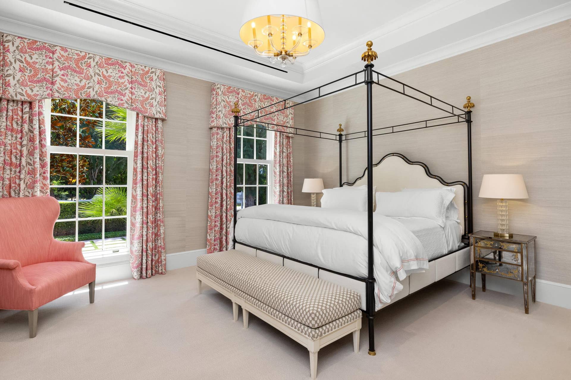 255 Wells Road, Palm Beach, FL 33480 Guest Suite 1