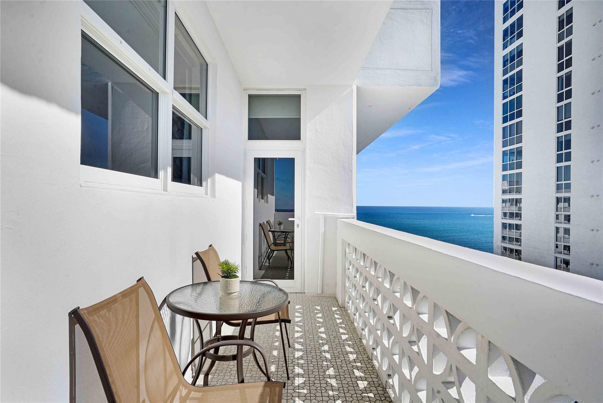 4250 GALT OCEAN Drive, #PHB, Fort Lauderdale, FL 33308 Photo 5