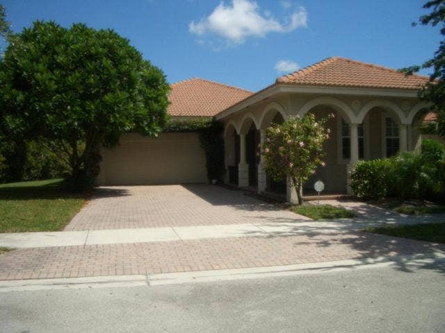 Property photo for 186 VIA CATALUNHA, Jupiter, FL