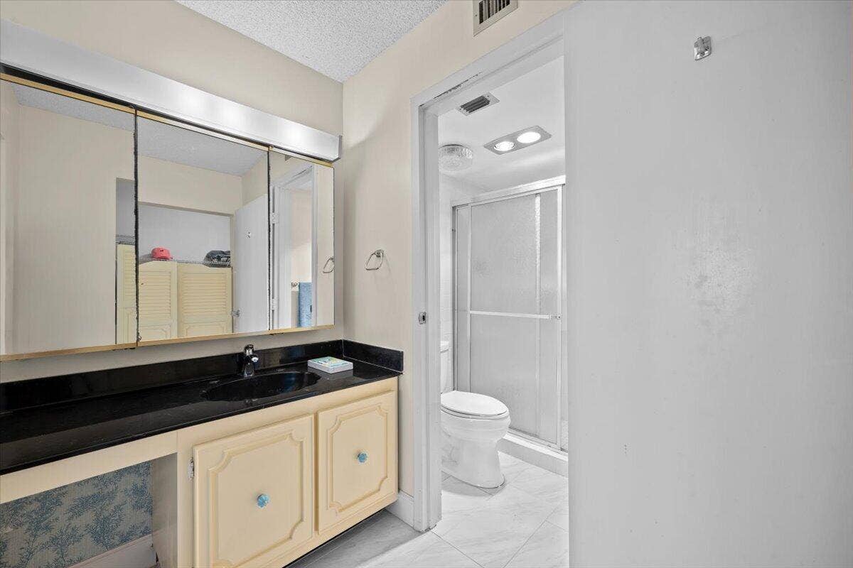 5440 N OCEAN Drive, #706, Singer Island, Singer Island, FL 33404 Master Bath
