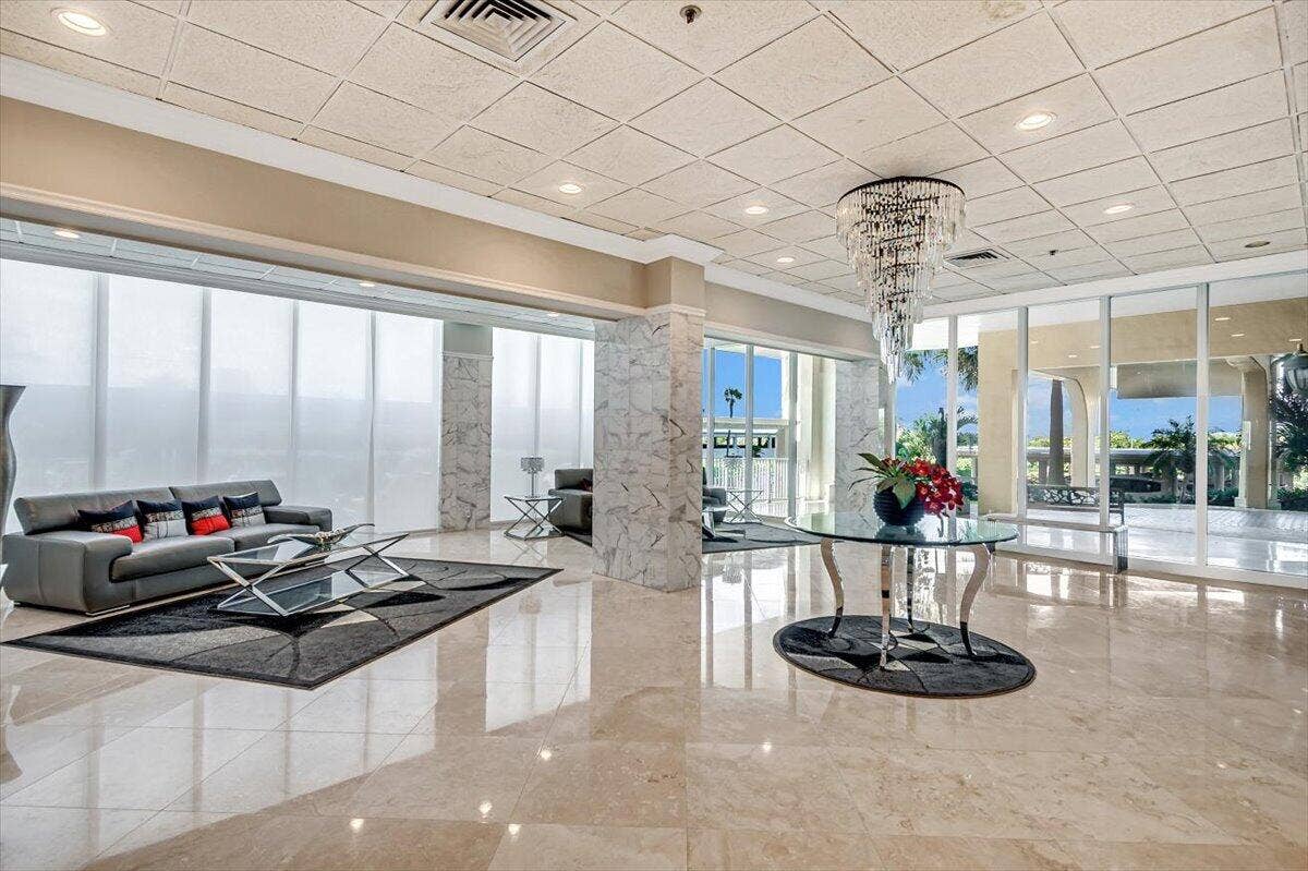 5440 N OCEAN Drive, #706, Singer Island, Singer Island, FL 33404 Lobby