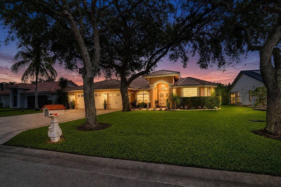 Property photo for 4477 NW 89th Way, Coral Springs, FL