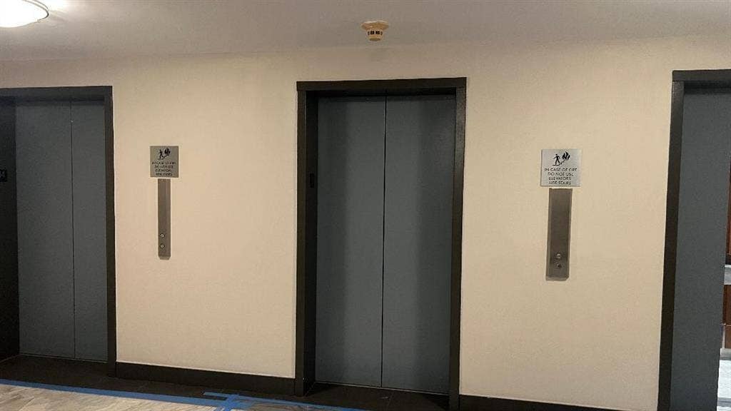3015 N OCEAN Boulevard, #14K, Fort Lauderdale, FL 33308 a 14k elevator bank