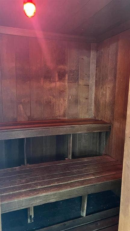 3015 N OCEAN Boulevard, #14K, Fort Lauderdale, FL 33308 sauna