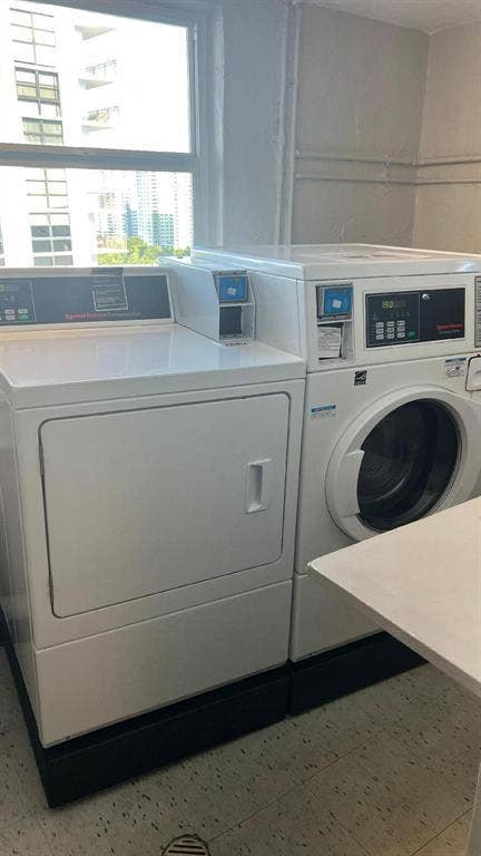 3015 N OCEAN Boulevard, #14K, Fort Lauderdale, FL 33308 communal laundry
