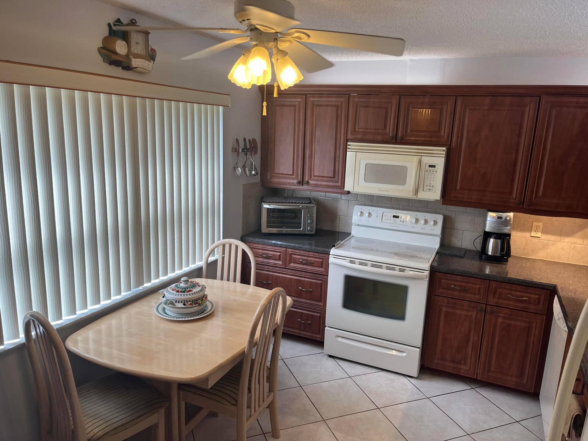 23312 BARLAKE Drive, Boca Raton, FL 33433 IMG_9212