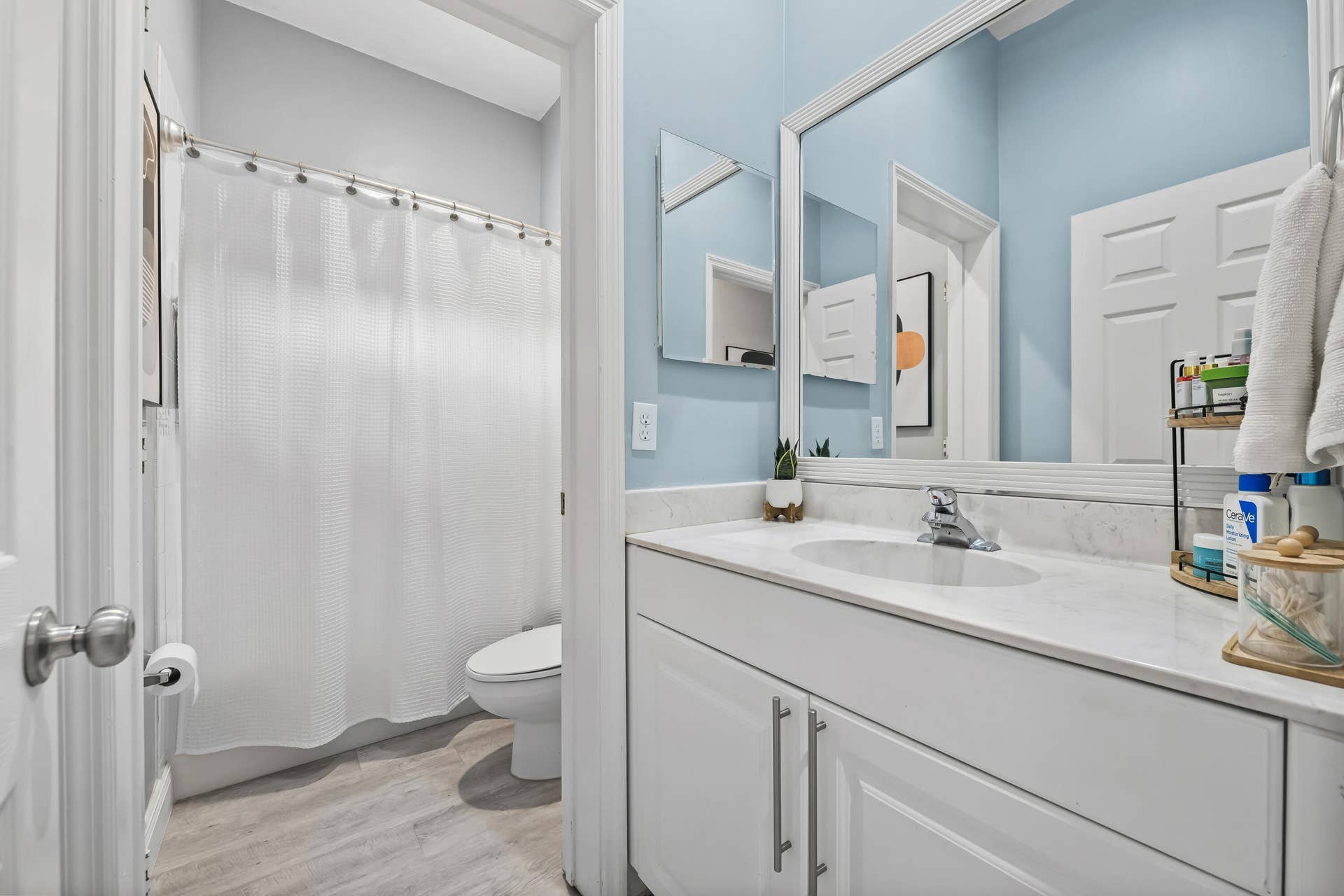 Secondary bathroom