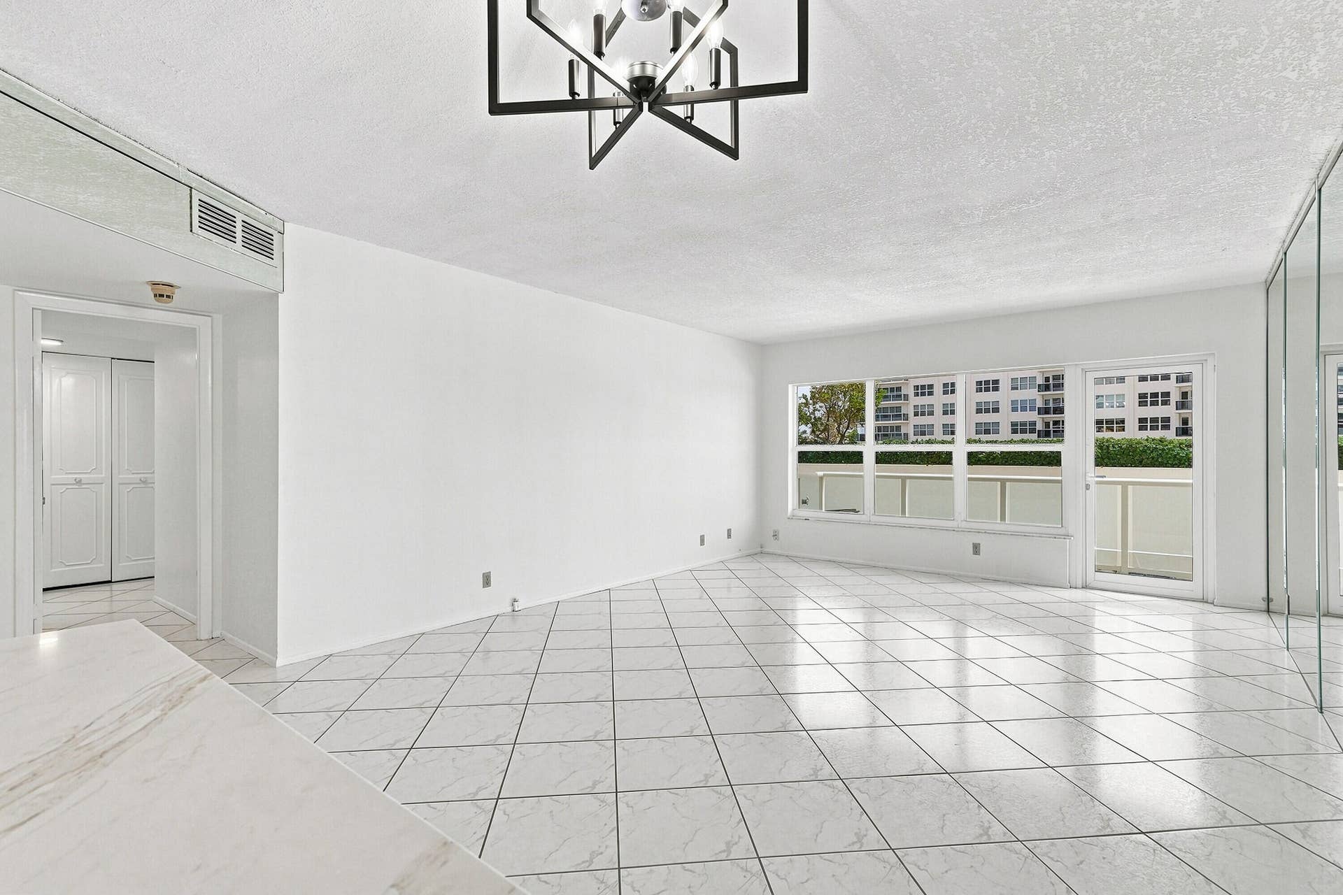 47_living room