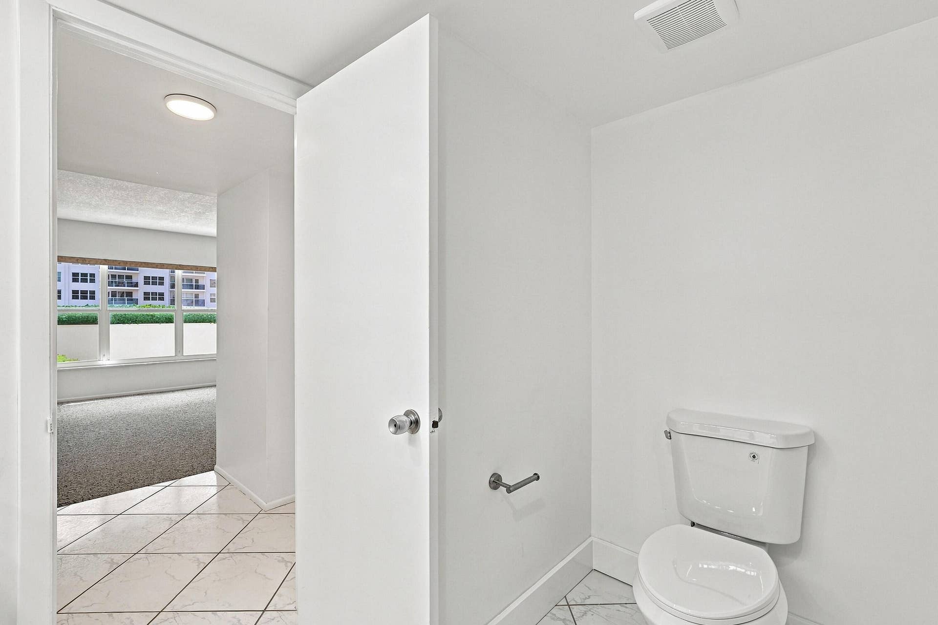 51_bathroom