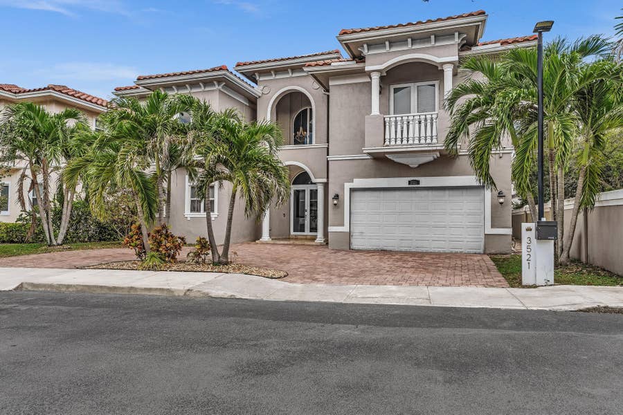Property photo for 3521 FOREST VIEW Circle, Dania Beach, FL