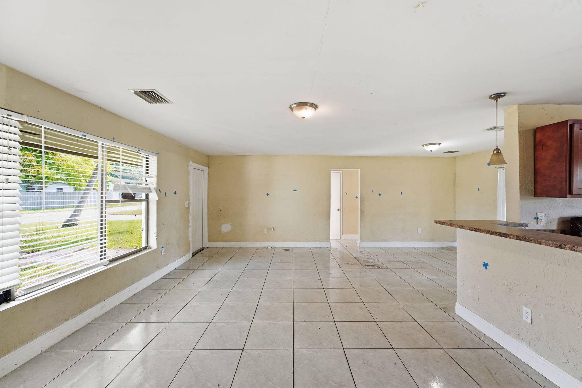 6516 SW 33RD Street, Miramar, FL 33023 004_ListerPros