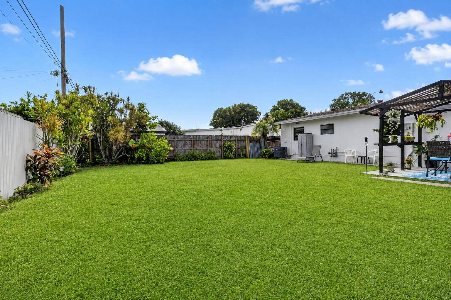 6533 SW 19TH Street, Miramar, FL 33023 Backyard