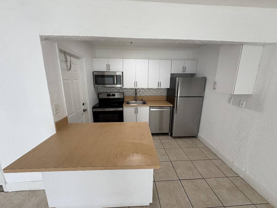 Property photo for 4271 NW 5TH Street, #128, Plantation, FL