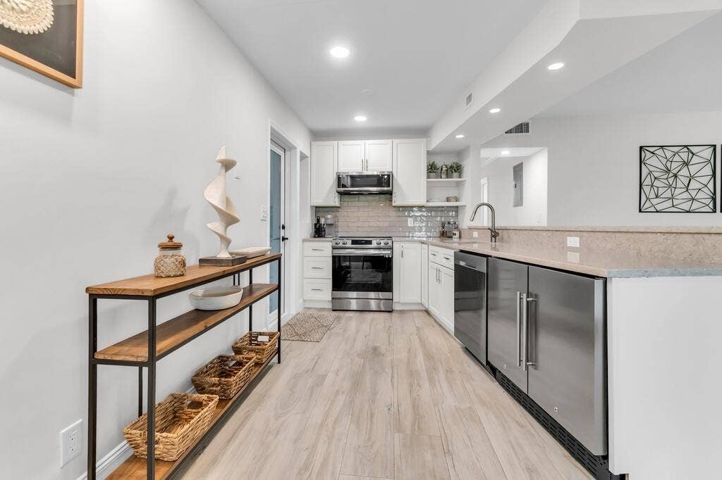 4848 NE 23RD Avenue, #8A, Fort Lauderdale, FL 33308 7_1024px