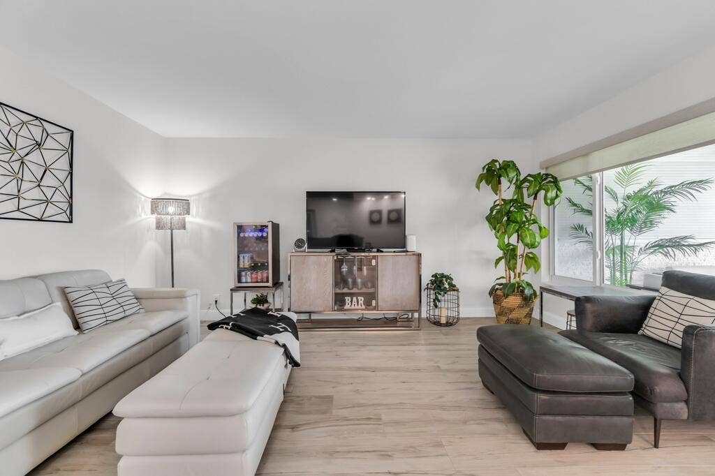 4848 NE 23RD Avenue, #8A, Fort Lauderdale, FL 33308 28_1024px