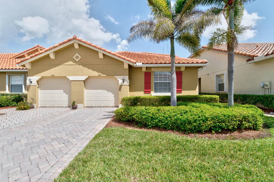Property photo for 6380 OXFORD Circle, #104D, Vero Beach, FL
