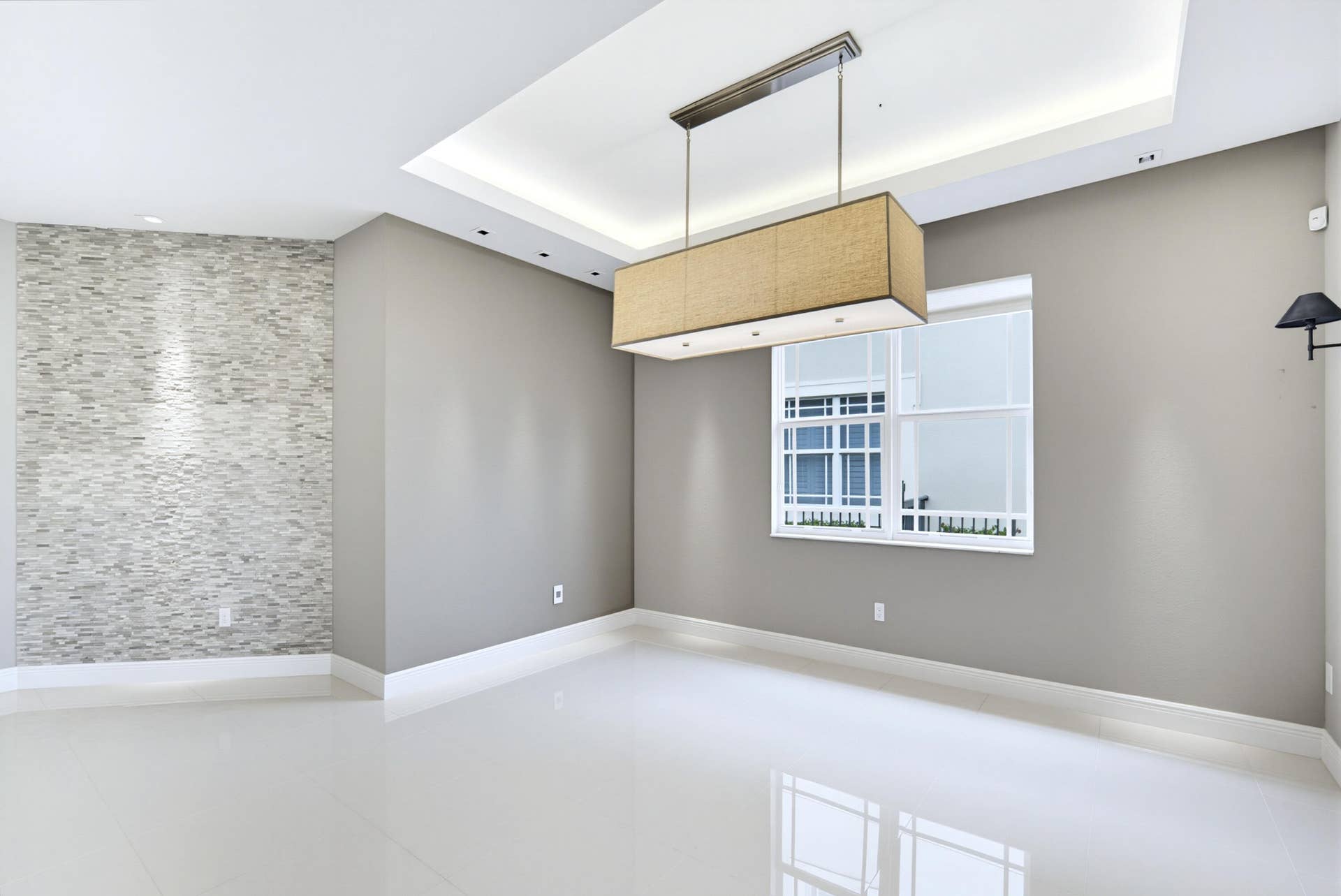 8561 LAKESIDE Bend, Parkland, FL 33076 A7_01287_2