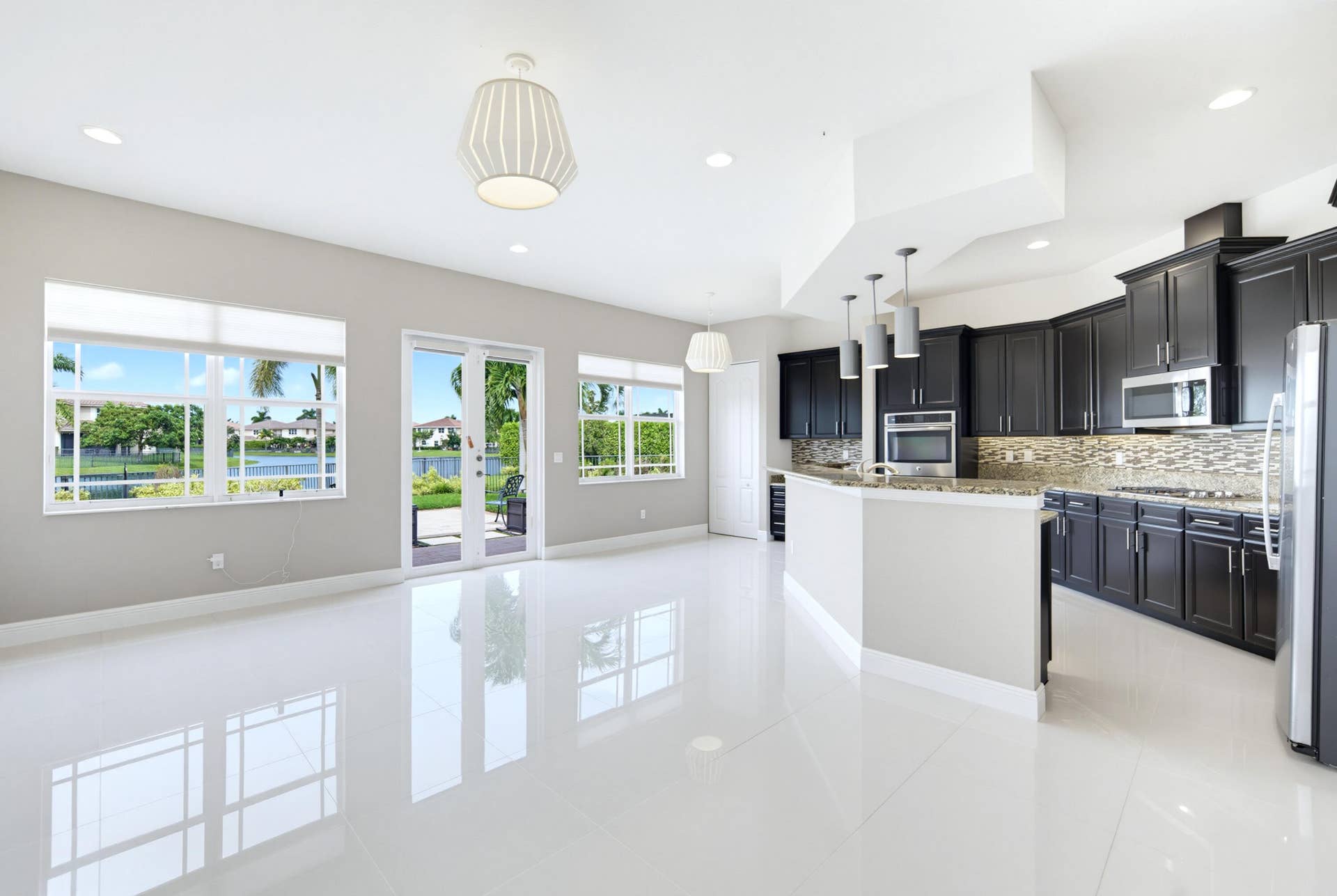 8561 LAKESIDE Bend, Parkland, FL 33076 A7_01357