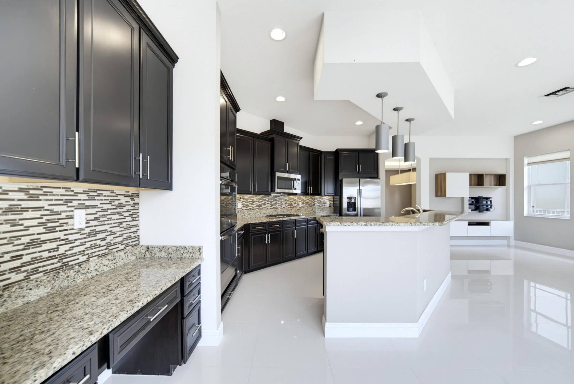 8561 LAKESIDE Bend, Parkland, FL 33076 A7_01377