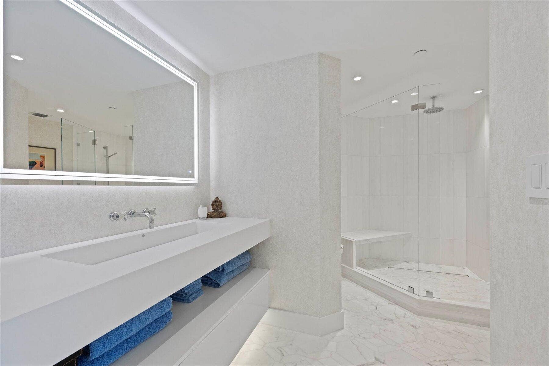 2nd Bathroom