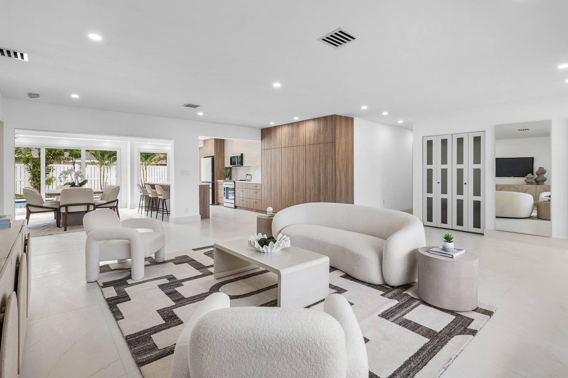 921 SW 11TH Terrace, Boca Raton, FL 33486 007-921Southwest11thTerrace-BocaRaton-FL