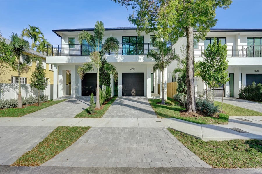 Property photo for 606 SW 7TH Avenue, Fort Lauderdale, FL