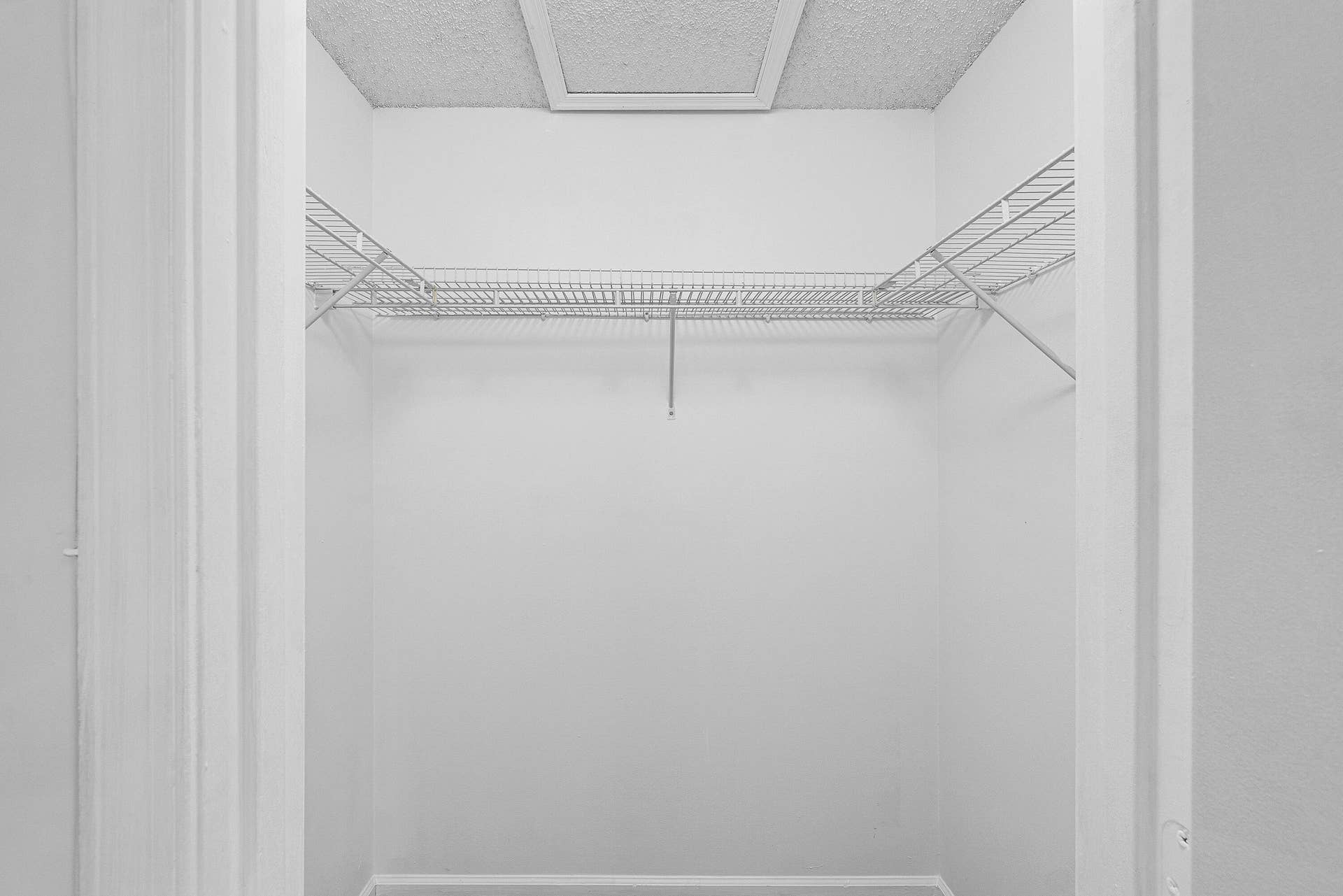 2nd Bedroom Closet