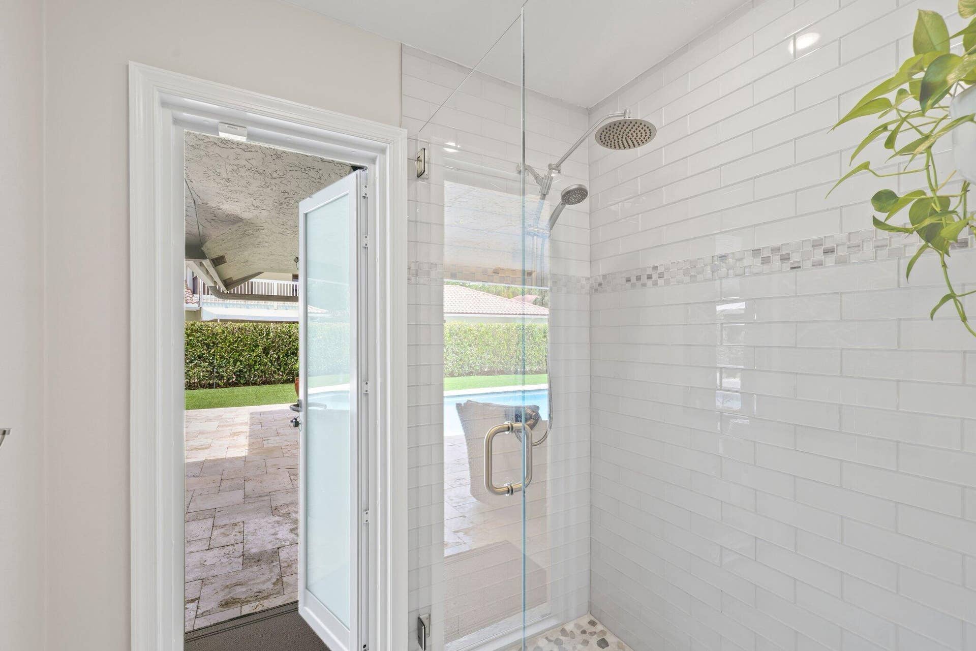 2911 NW 28th Terrace - 58.jpg-SMALL