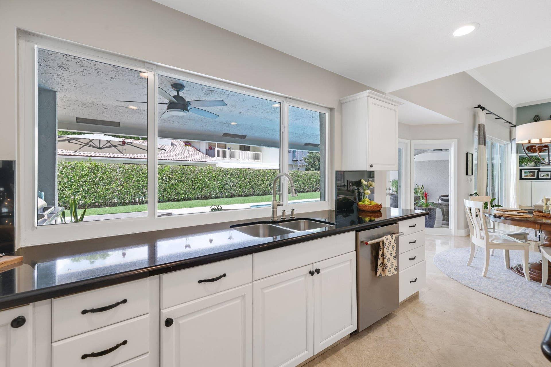2911 NW 28th Terrace - 24.jpg-SMALL