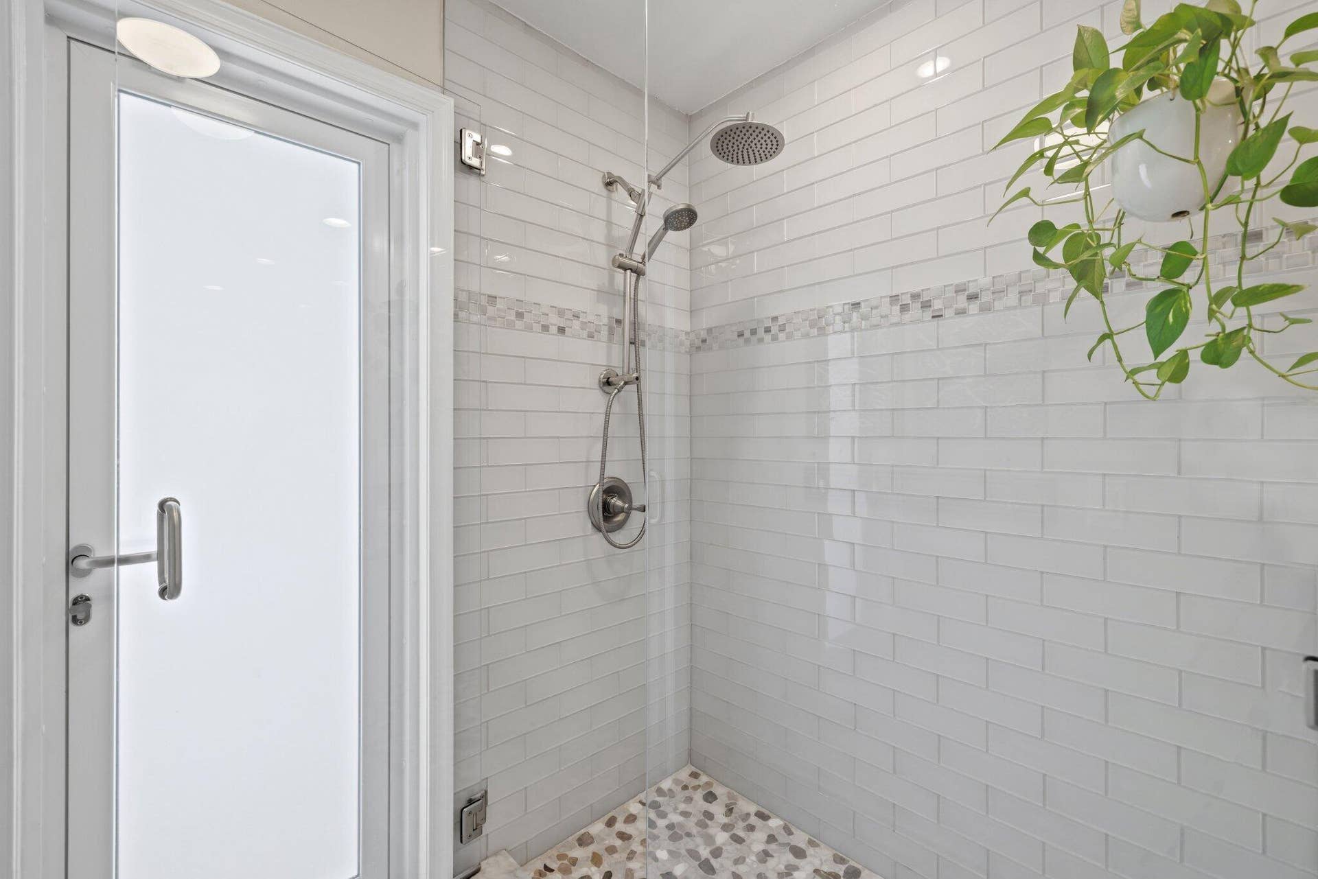 2911 NW 28th Terrace - 57.jpg-SMALL