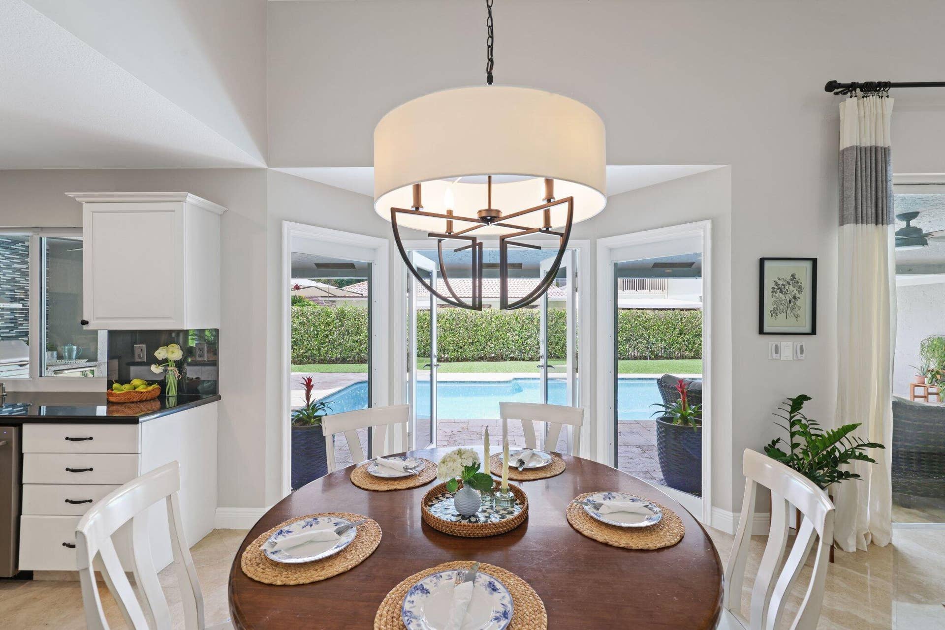 2911 NW 28th Terrace - 27.jpg-SMALL
