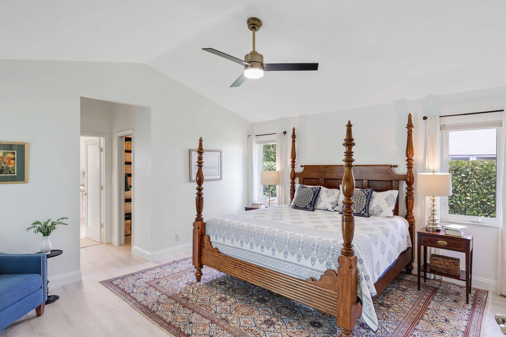2911 NW 28th Terrace - 62.jpg-SMALL