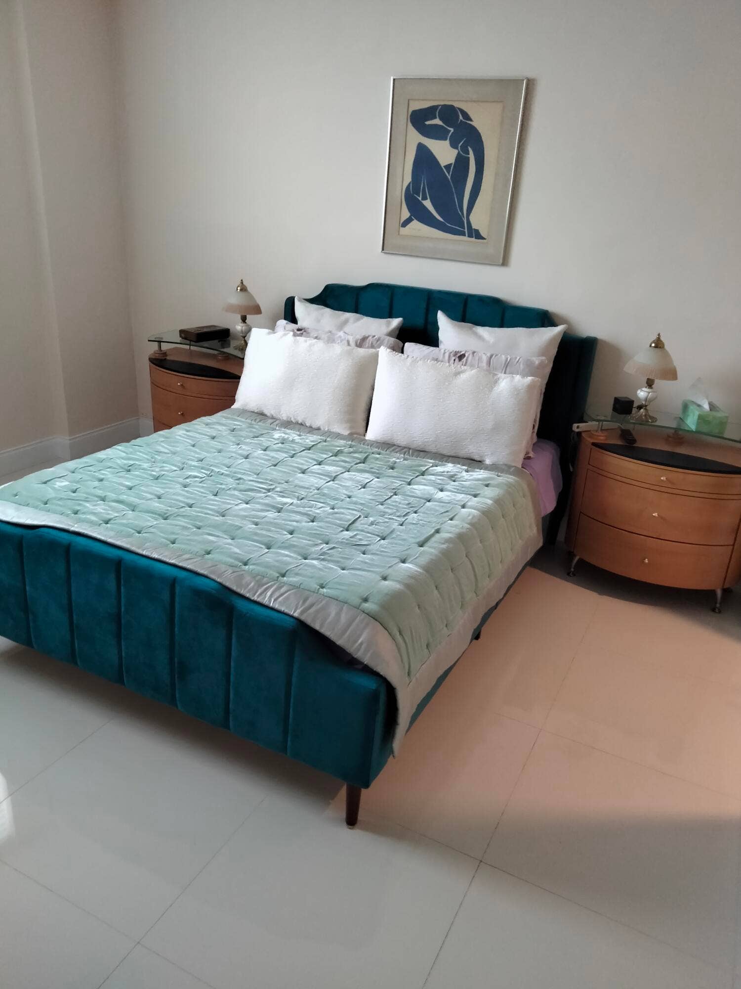 Unit 10k bedroom