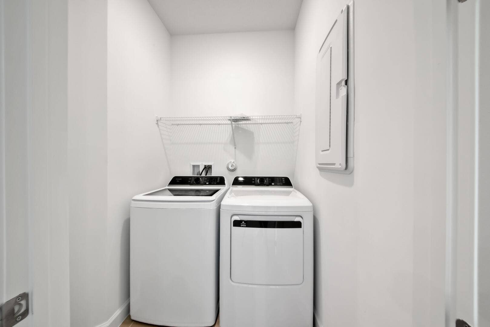13836 Hero Path, Delray Beach, FL 33484 Laundry Room