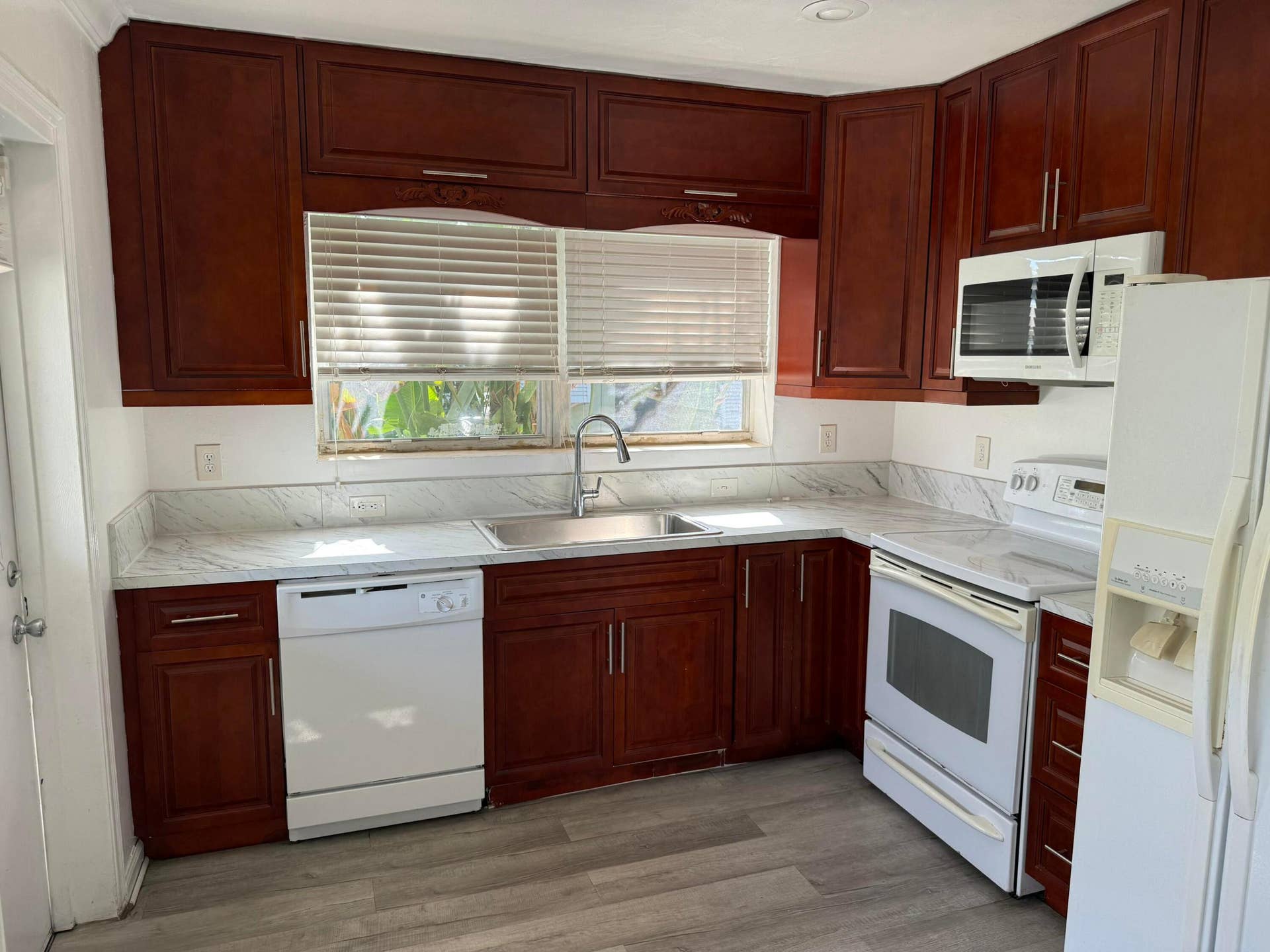 108 SE 10th Avenue, #Front, Pompano Beach, Pompano Beach, FL 33060 IMG_0616