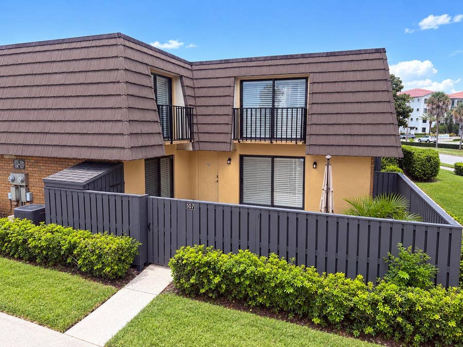 Property photo for 107 1st Way, West Palm Beach, FL