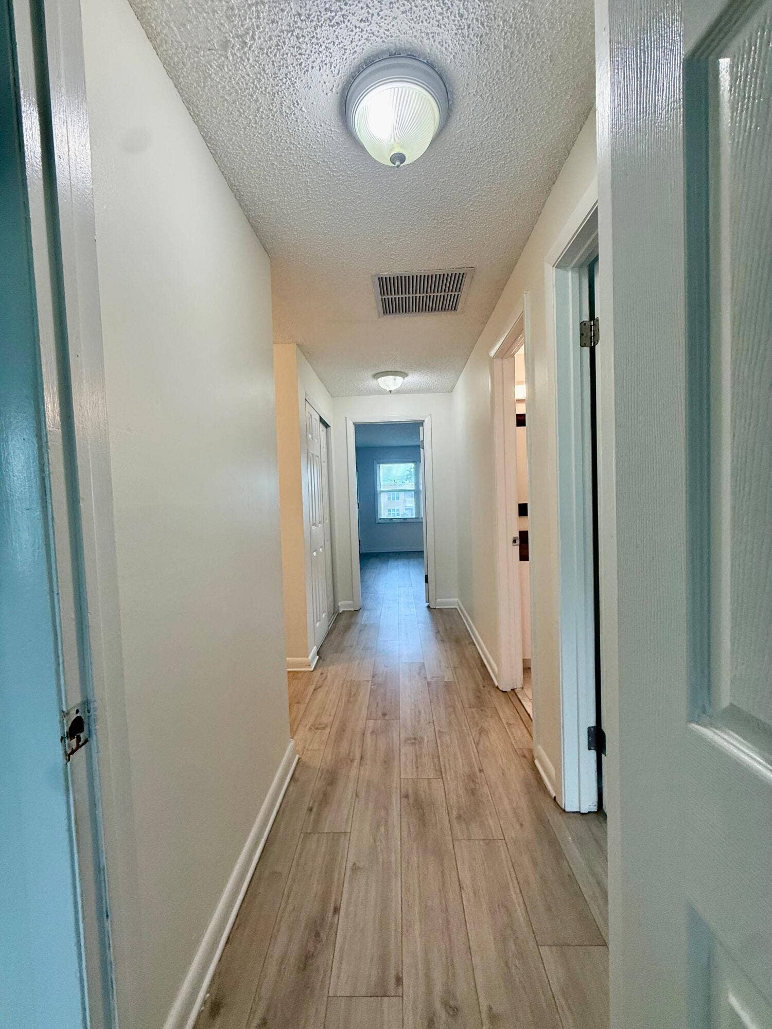 329 Gulfstream Road, Dania, Dania Beach, FL 33004 WhatsApp Image 2026-08-27 at 21.50.25 (8